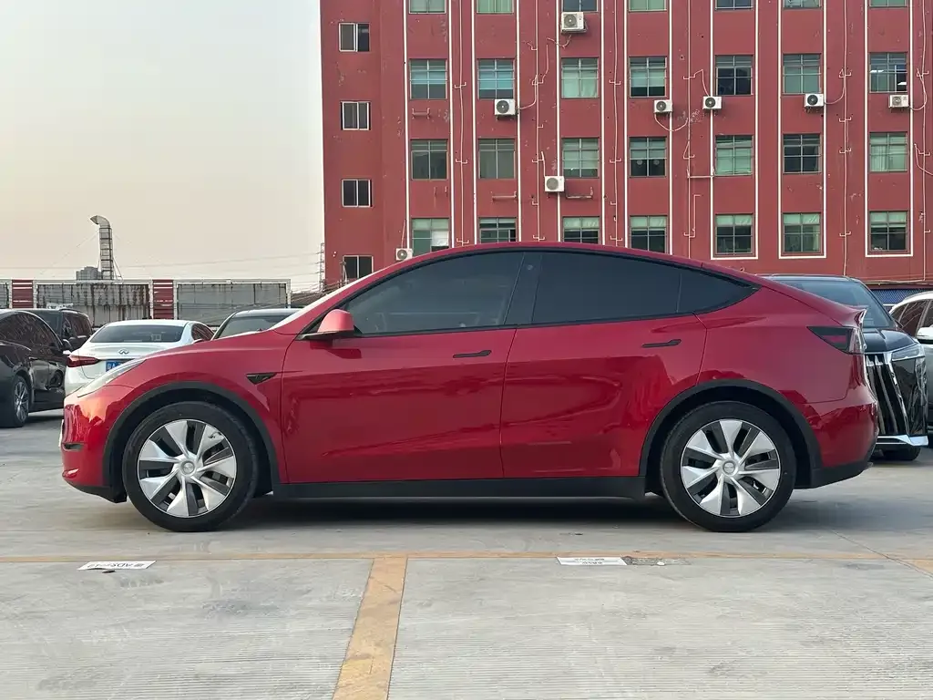 Tesla Model Y 2022 из CN, фото 5