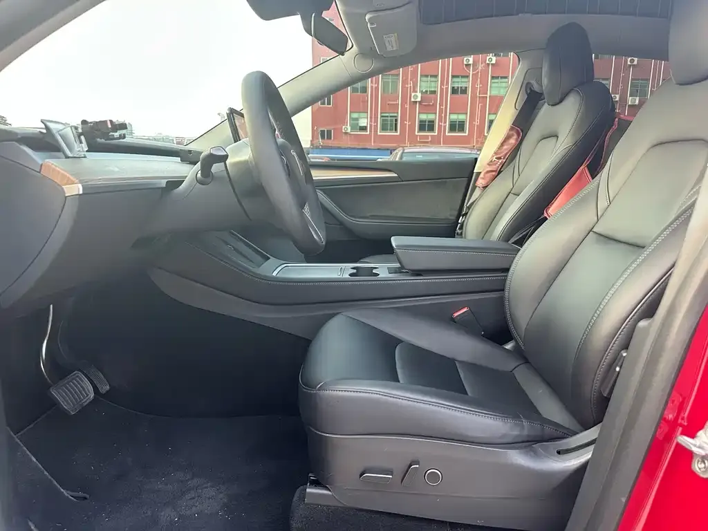 Tesla Model Y 2022 из CN, фото 7