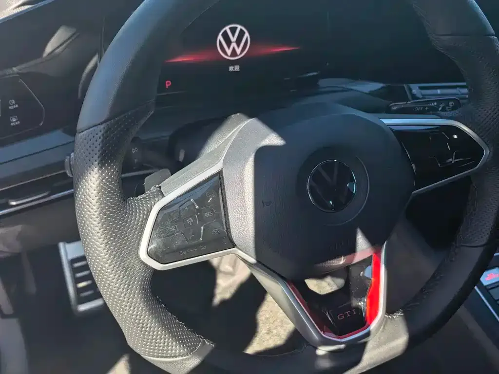 Volkswagen Golf GTI 2023 из CN, фото 10