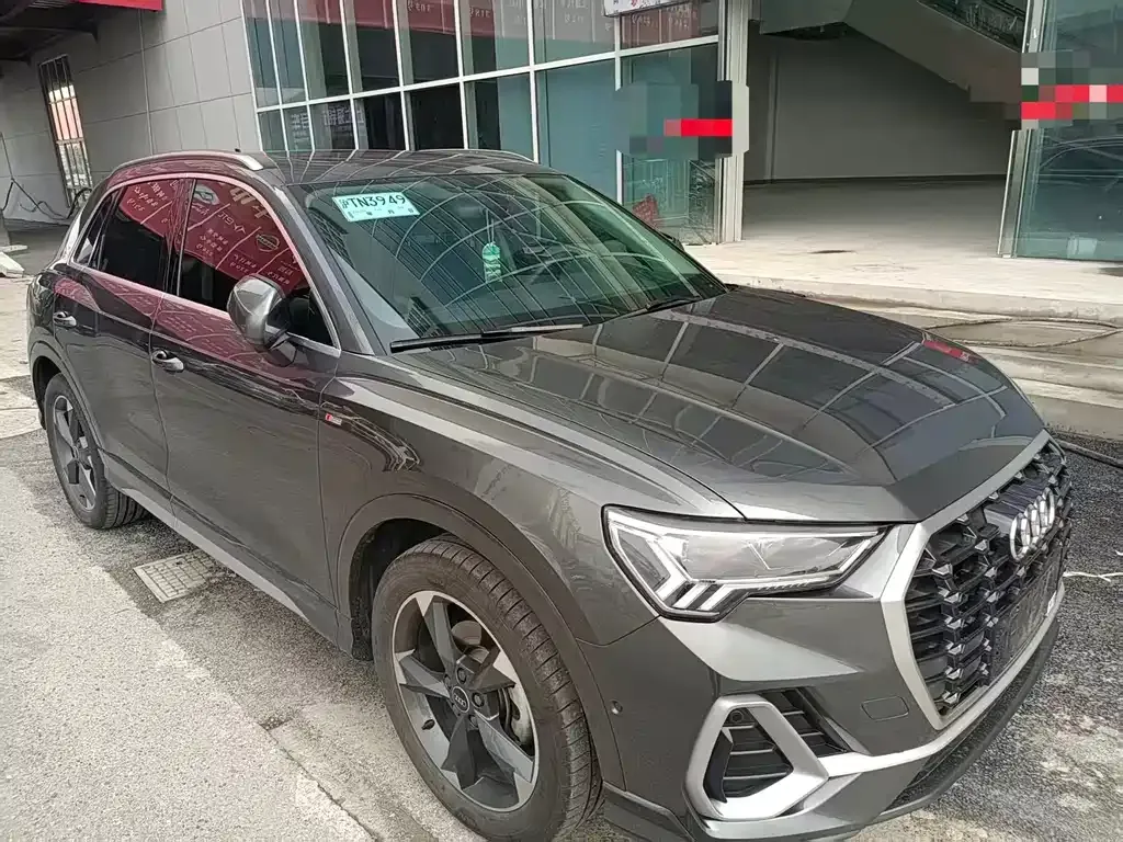 Audi Q3 2021 из CN, фото 4
