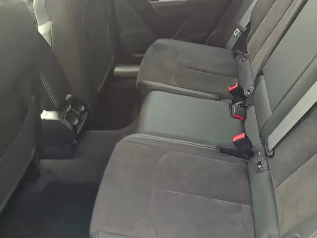 Audi Q3 2021 из CN, фото 8