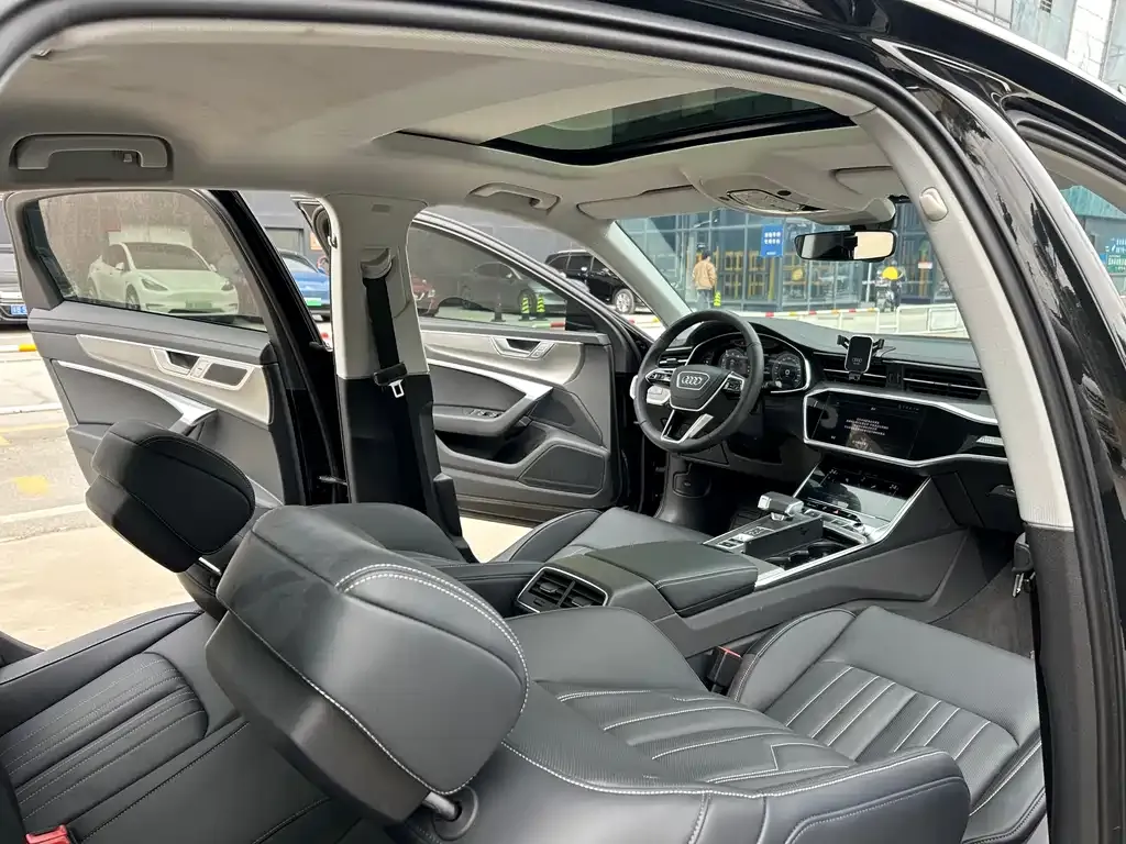 Audi A6L 2024 из CN, фото 7