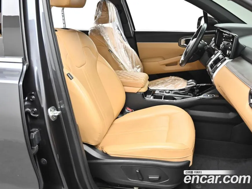 Kia Sorento — фото 8