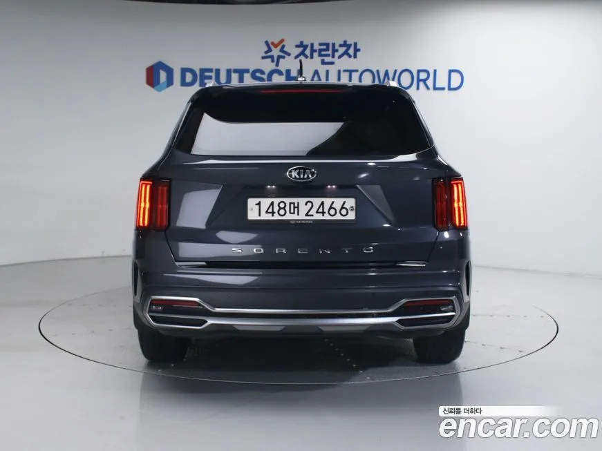 Kia Sorento — фото 6