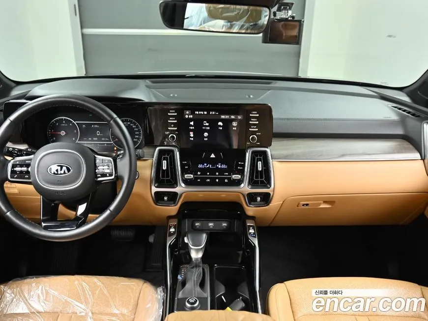 Kia Sorento — фото 7