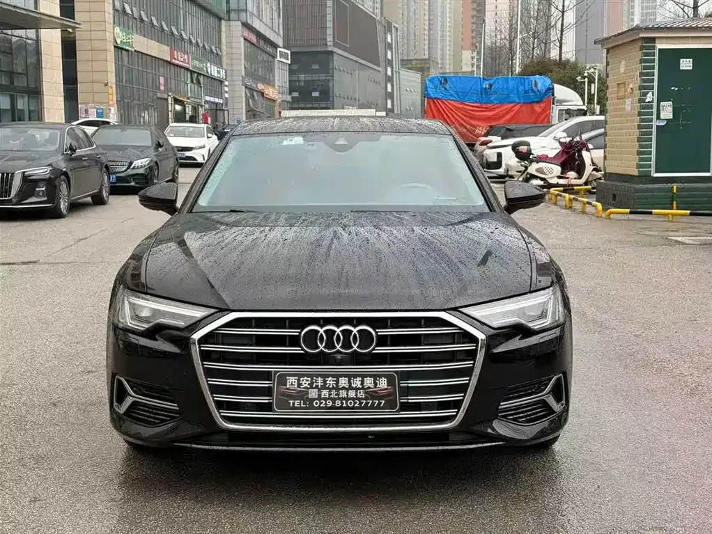 Audi A6L 2022 из CN, фото 4