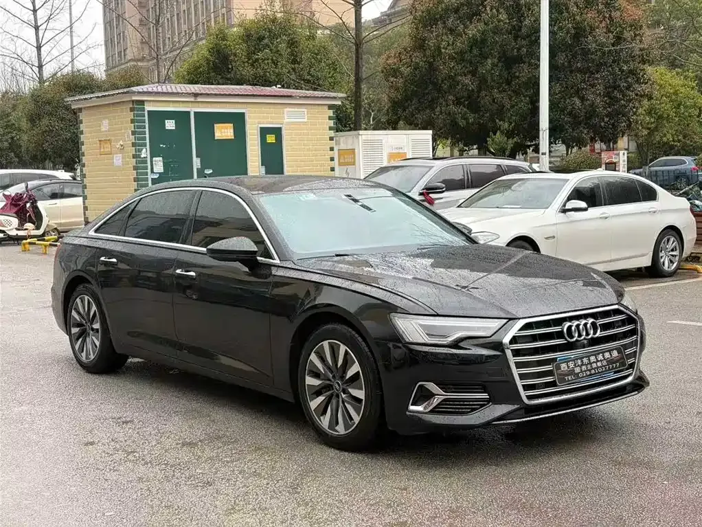 Audi A6L 2022 из CN, фото 6