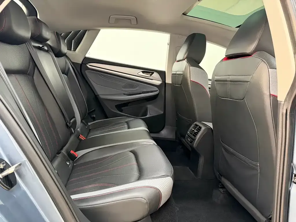 Volkswagen Lamando 2022 из CN, фото 9