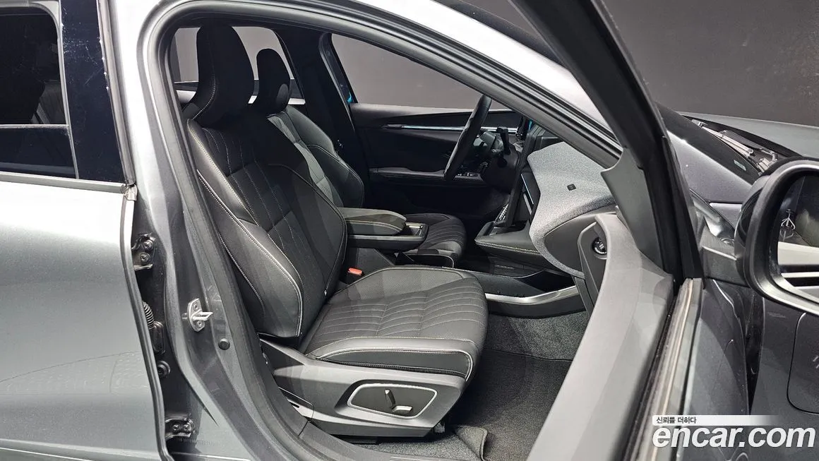 Renault Korea (Samsung) Scenic 2026 из KR, фото 3