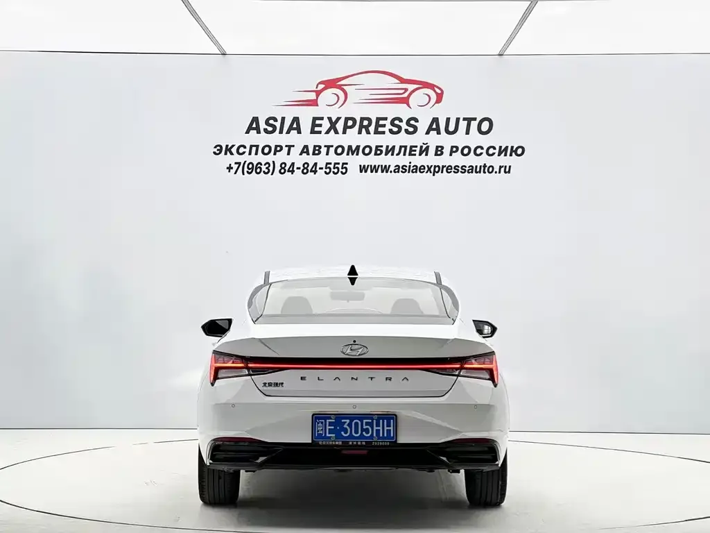 Hyundai Elantra 2023 из CN, фото 10