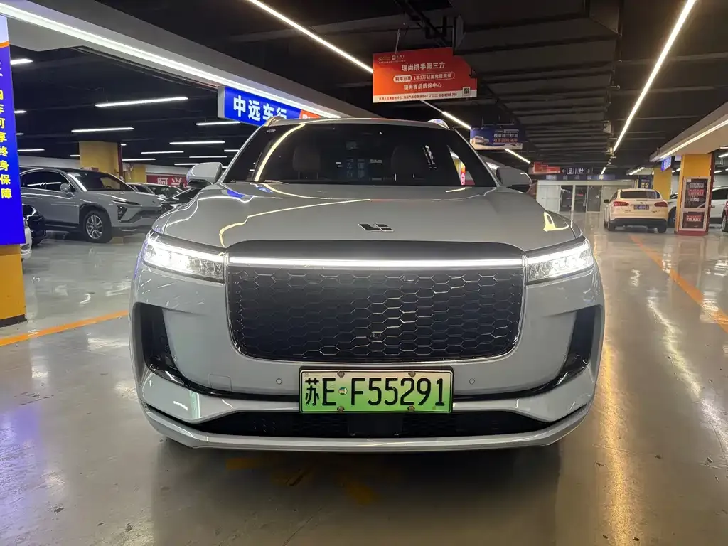 Li Auto Li ONE 2021 из CN, фото 4