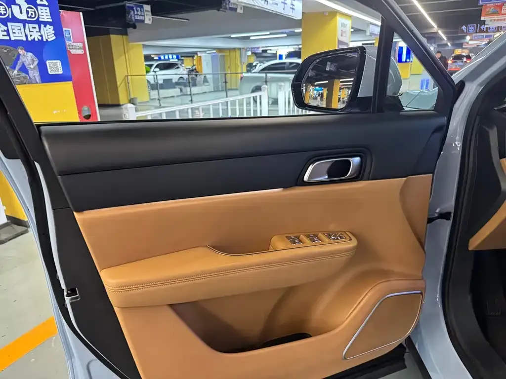 Li Auto Li ONE 2021 из CN, фото 7