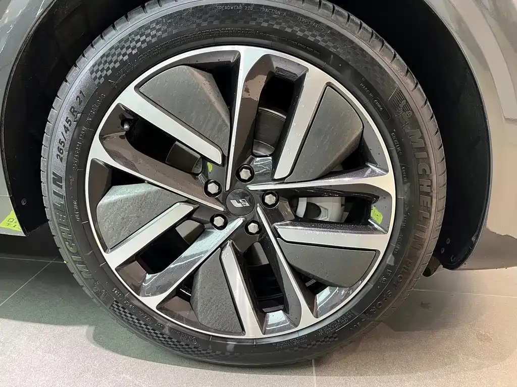 Li Auto L6 2024 из CN, фото 8