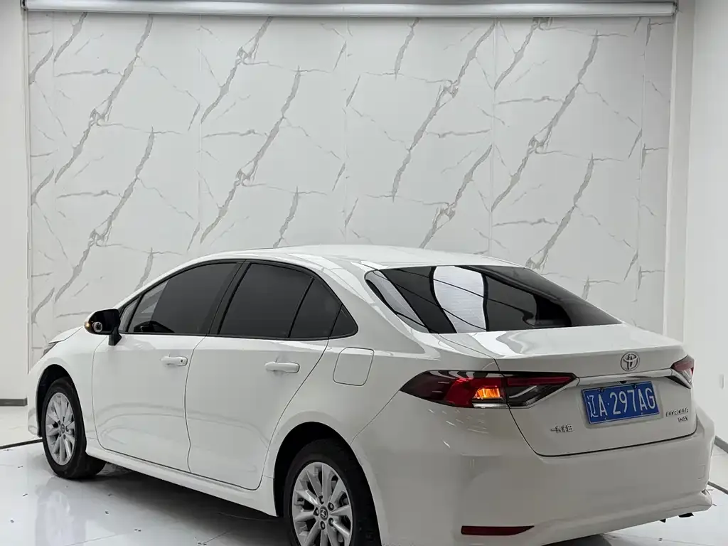 Toyota Corolla 2022 из CN, фото 8
