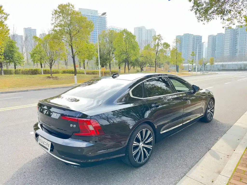 Volvo S90 — фото 2