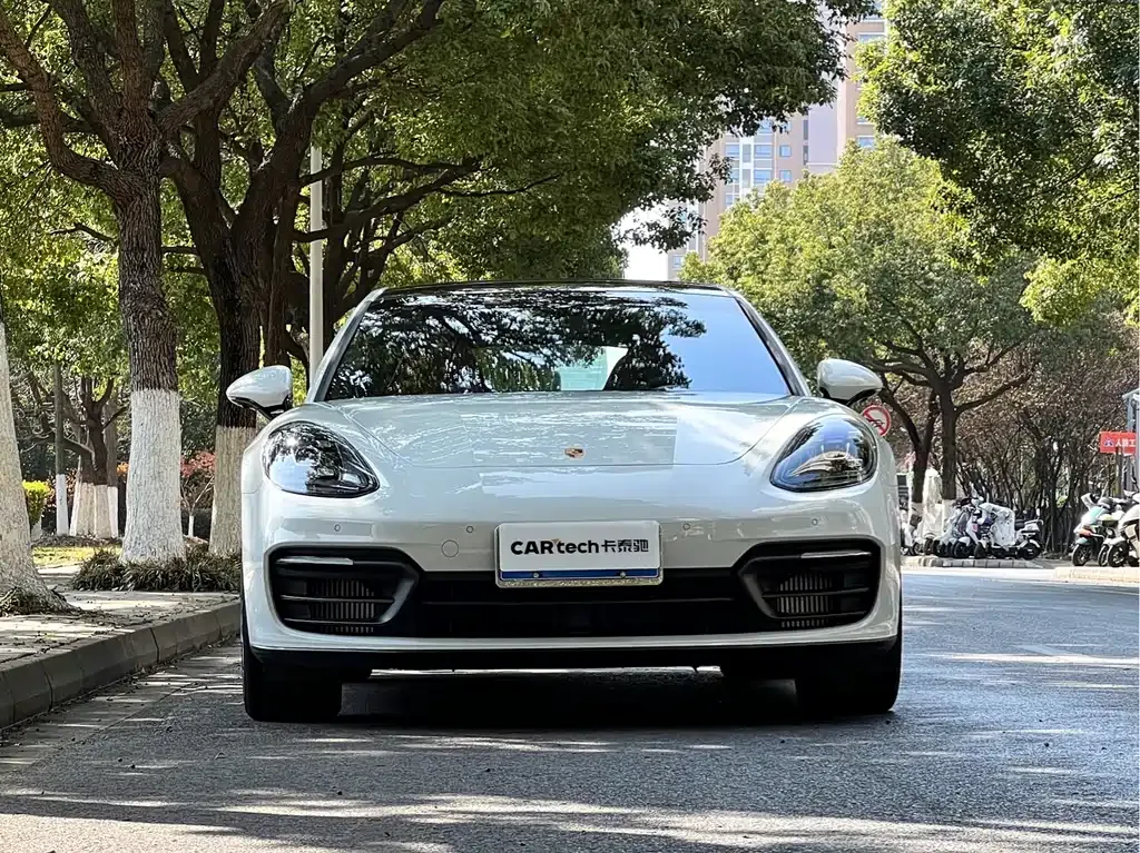 Porsche Panamera — фото 10