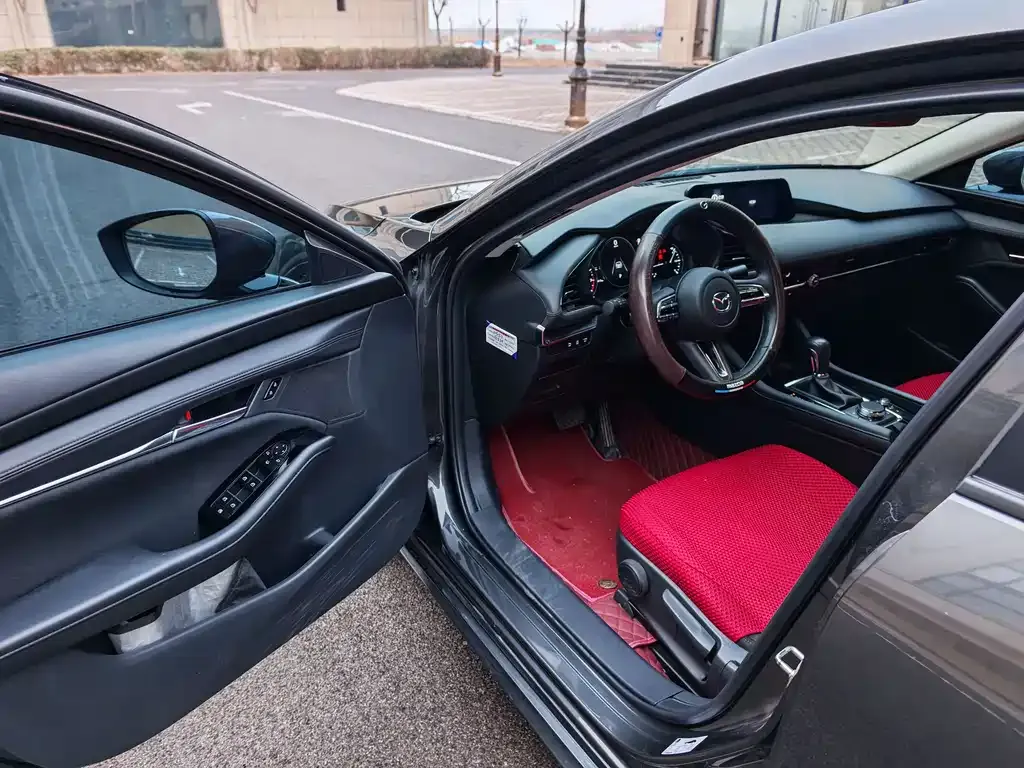 Mazda 3 Axela 2022 из CN, фото 8