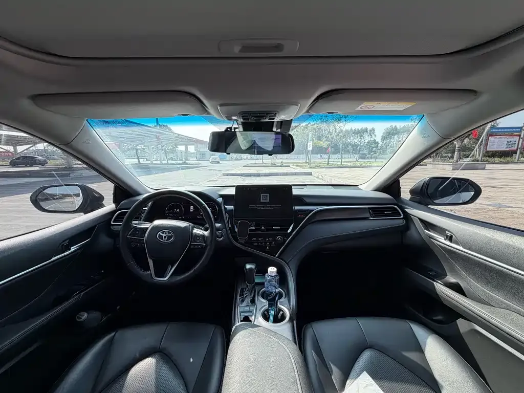 Toyota Camry 2022 из CN, фото 5