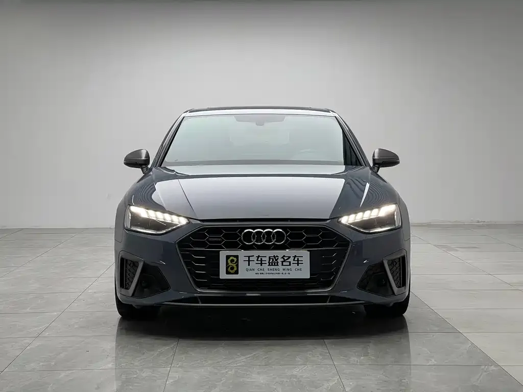 Audi A4L 2023 из CN, фото 2