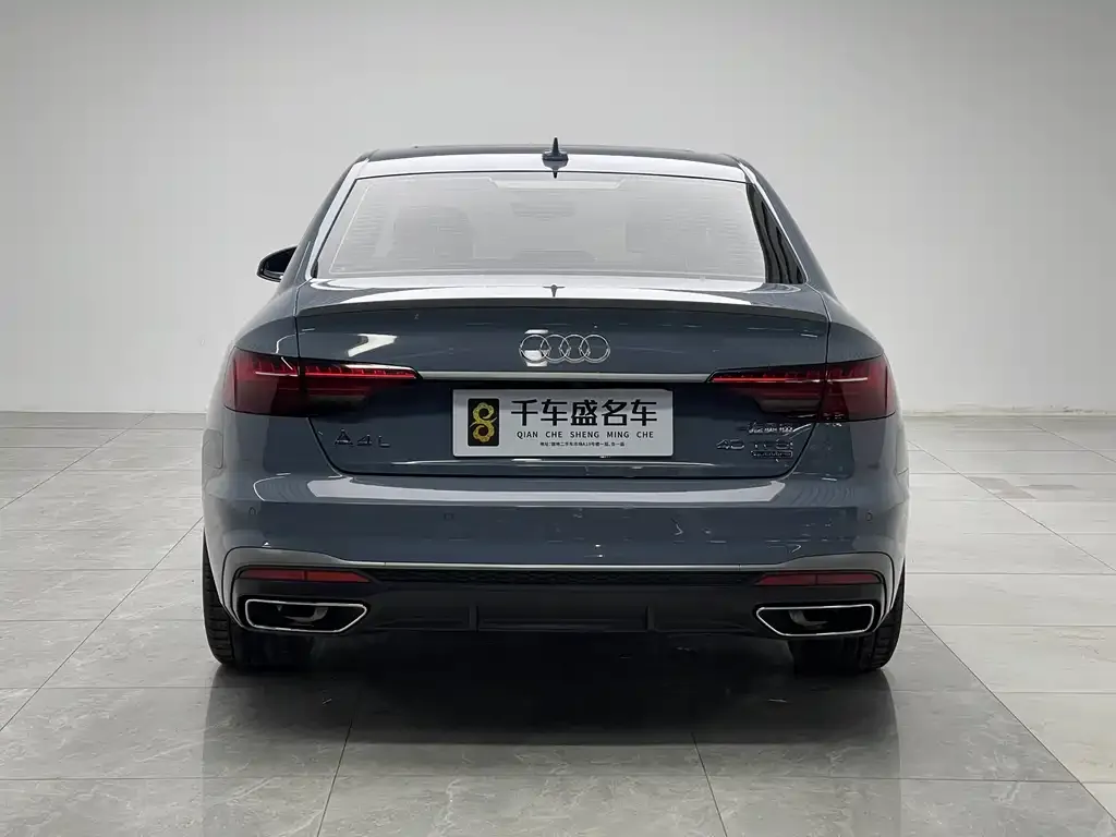 Audi A4L 2023 из CN, фото 3