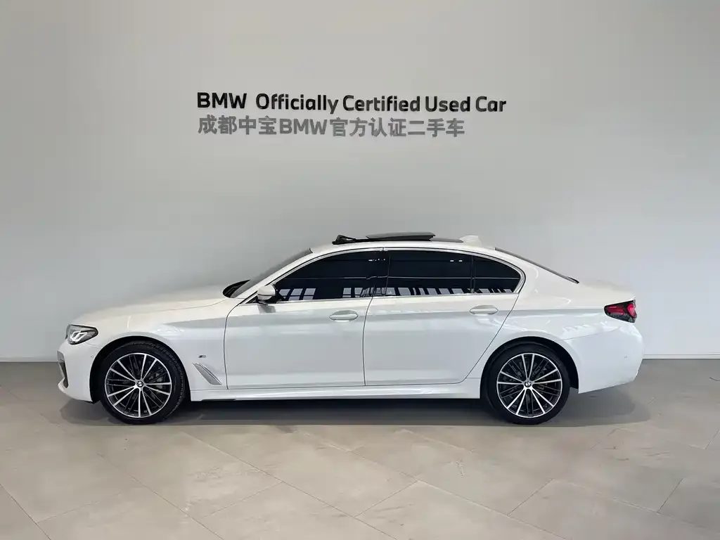 BMW 5 Series — фото 2