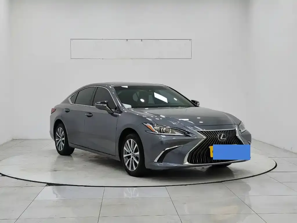 Lexus ES 2021 из CN, фото 3