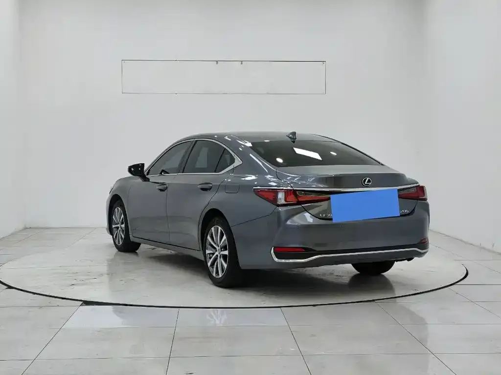 Lexus ES 2021 из CN, фото 5
