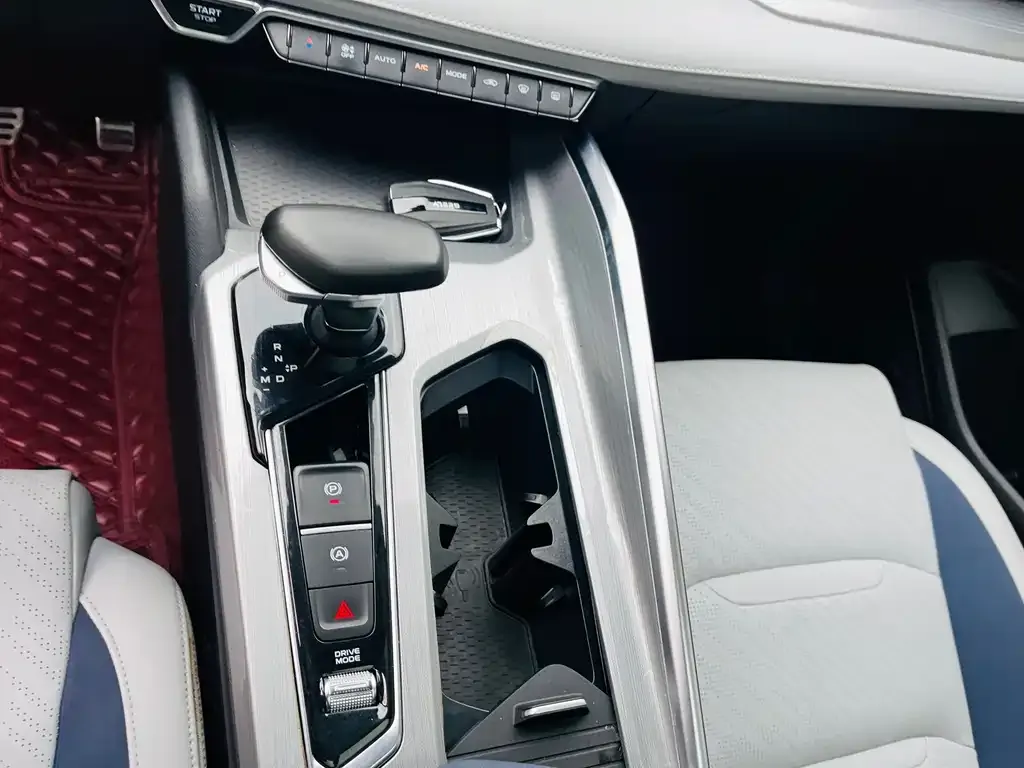 Geely Xingrui 2022 из CN, фото 3