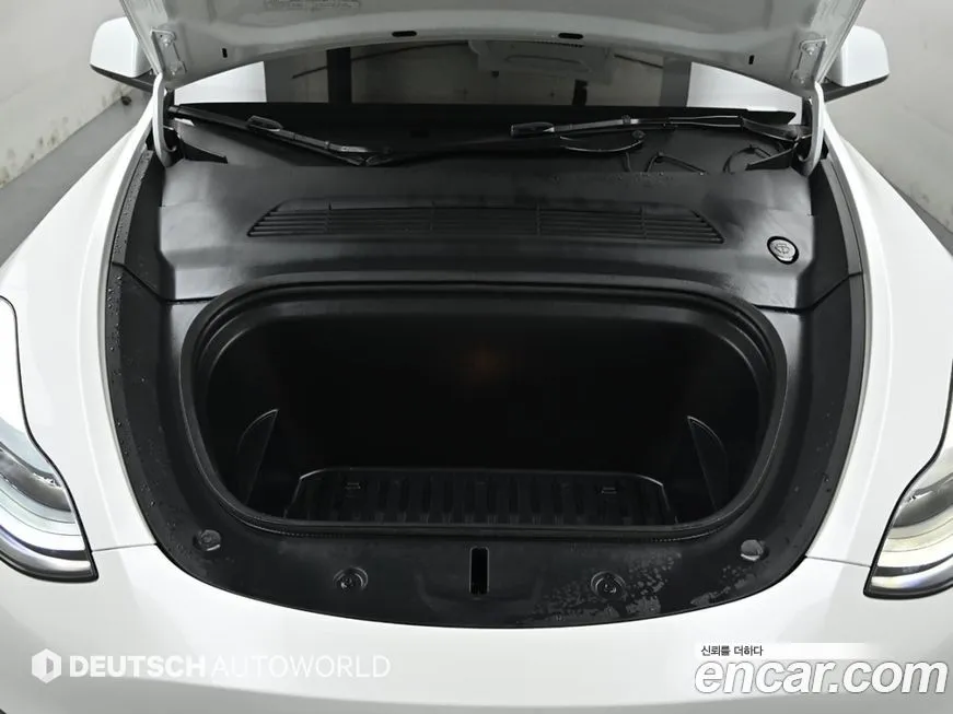 Tesla Model Y 2023 из KR, фото 7