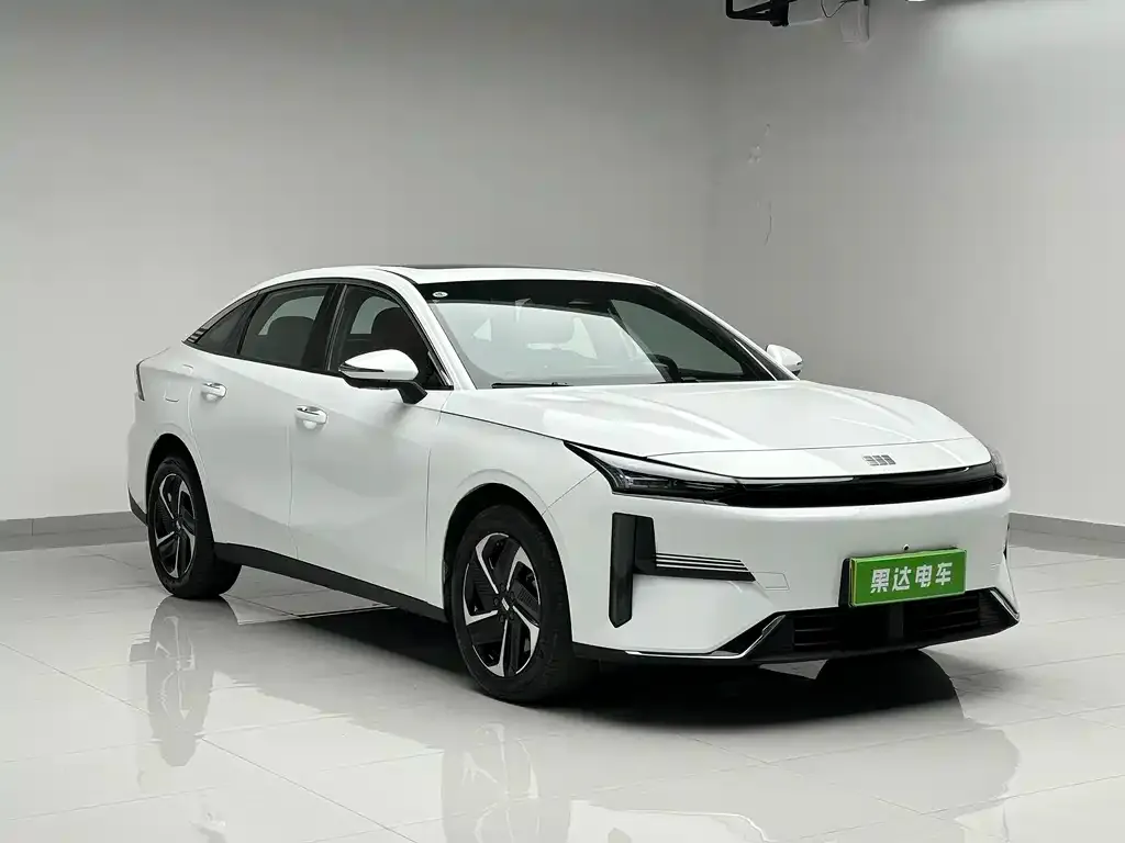 Geely Galaxy L6 2025 из CN, фото 6