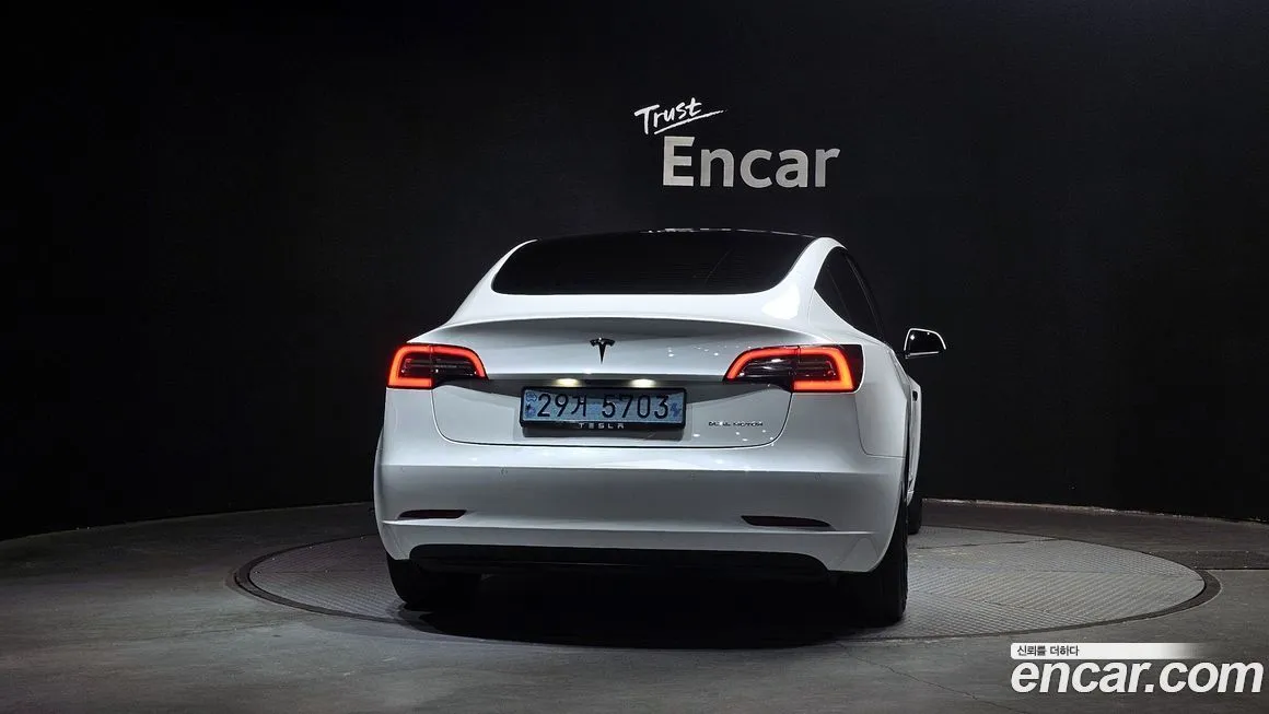 Tesla Model 3 2022 из KR, фото 8