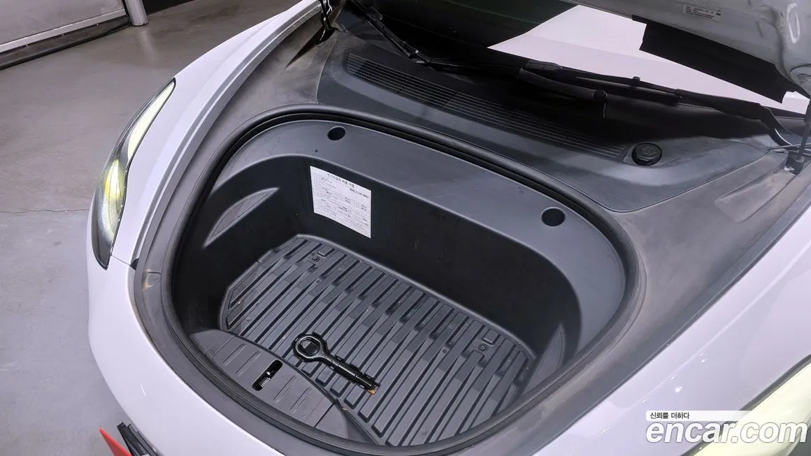 Tesla Model 3 2022 из KR, фото 10