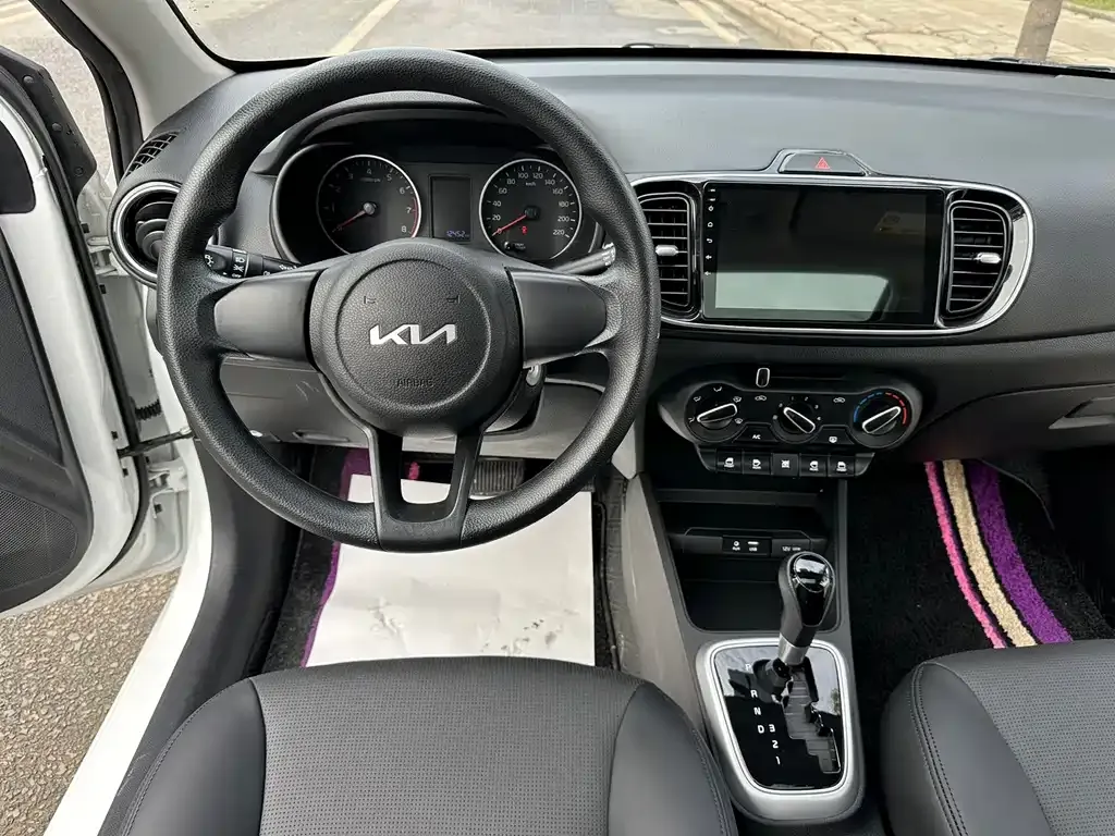 Kia Huanchi 2021 из CN, фото 8
