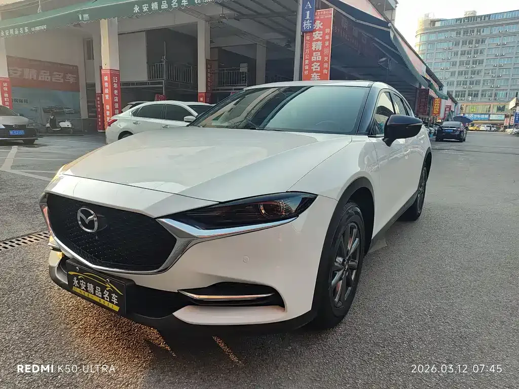 Mazda CX-4 2021 из CN, фото 1