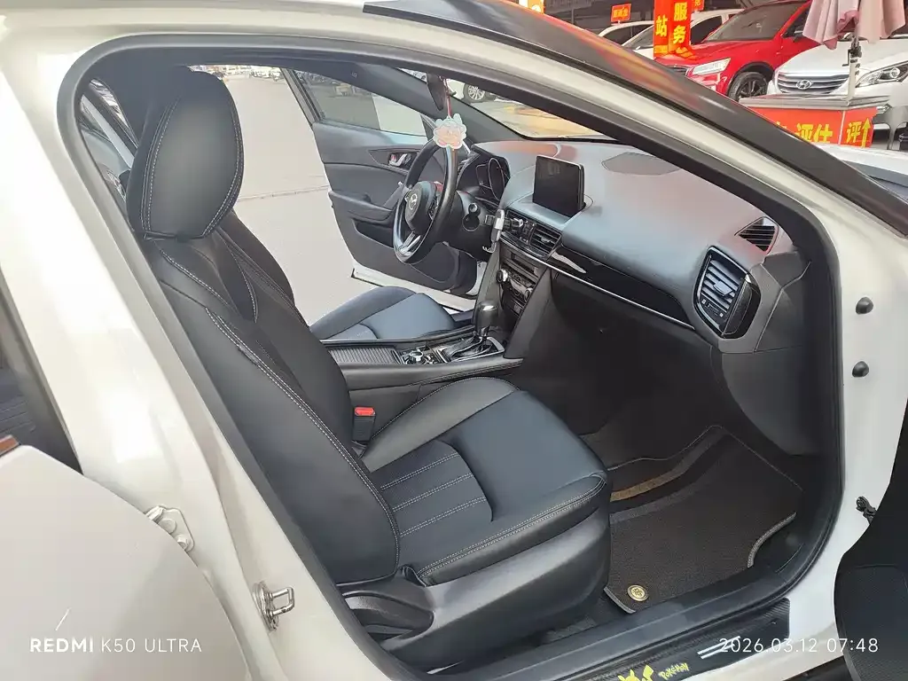 Mazda CX-4 2021 из CN, фото 2