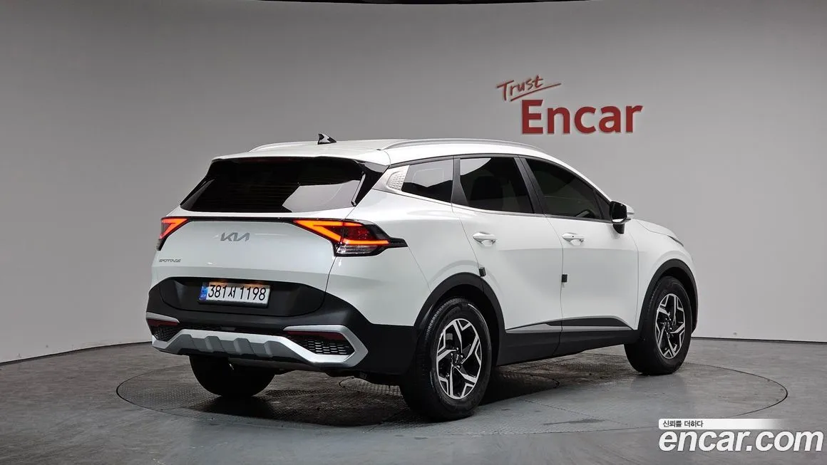 Kia Sportage — фото 6