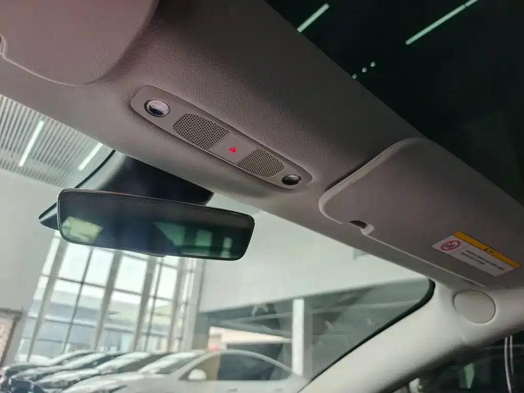 Tesla Model 3 2022 из CN, фото 5