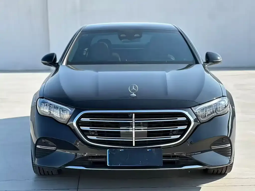 Mercedes-Benz E-Class 2025 из CN, фото 2