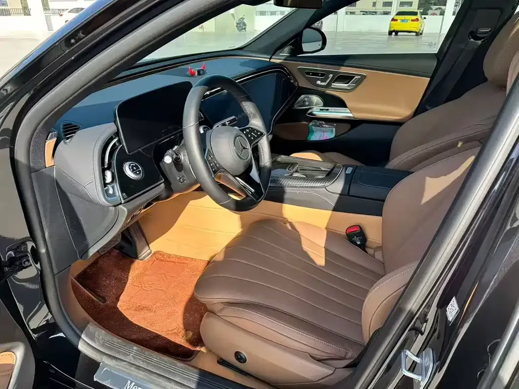 Mercedes-Benz E-Class 2025 из CN, фото 6