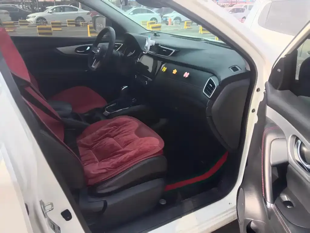 Nissan Qashqai 2021 из CN, фото 4