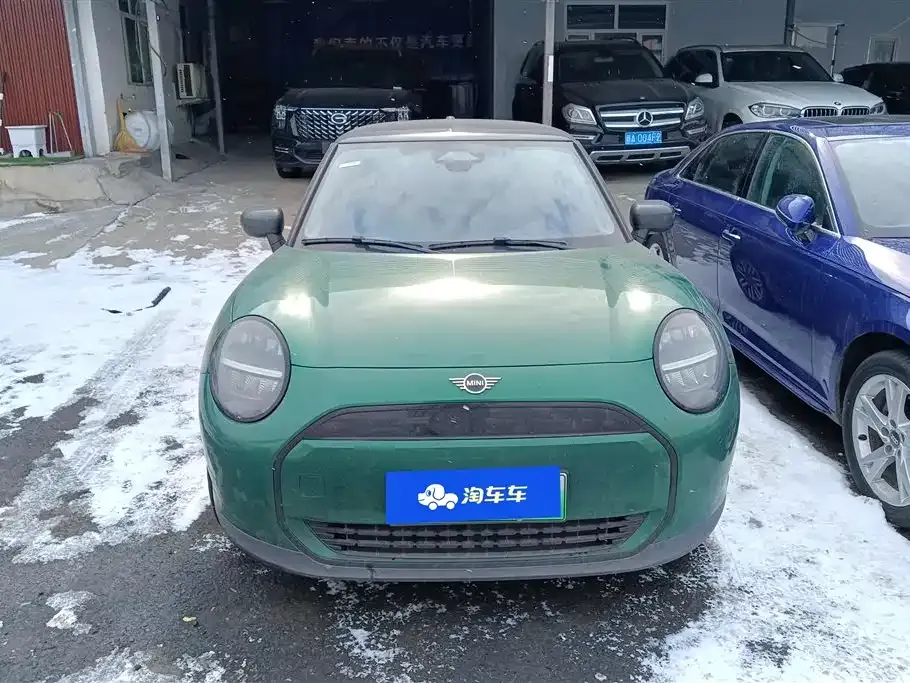 MINI Cooper EV 2024 из CN, фото 3