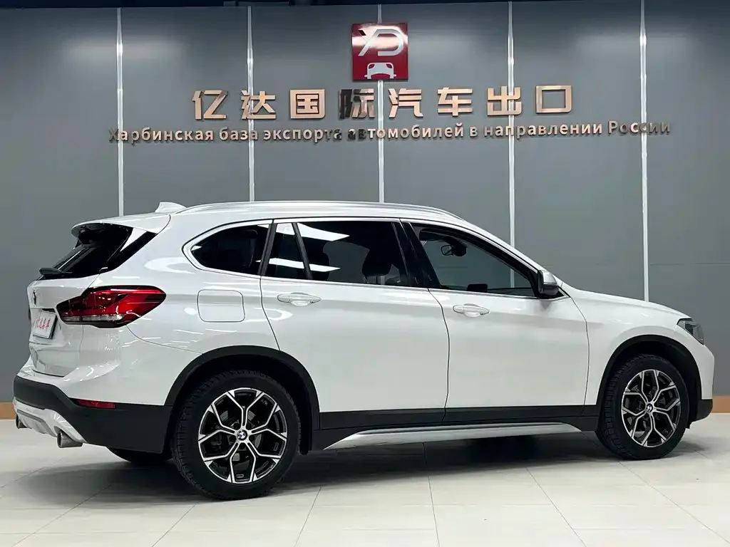 BMW X1 2022 из CN, фото 8