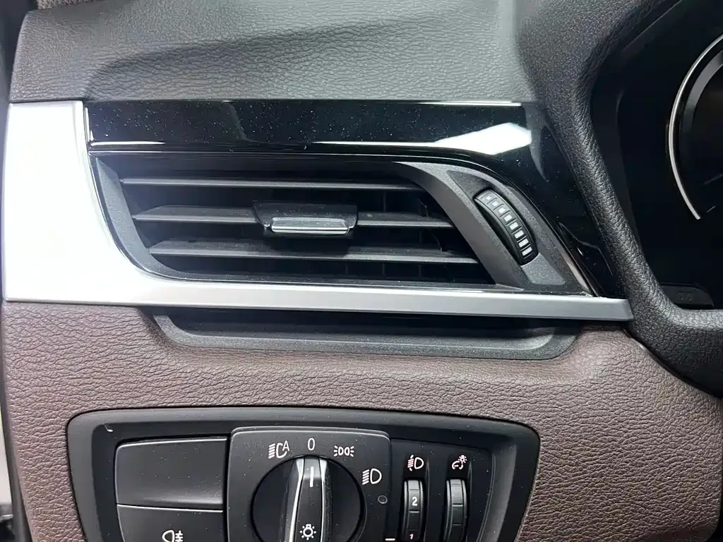 BMW X1 2022 из CN, фото 9