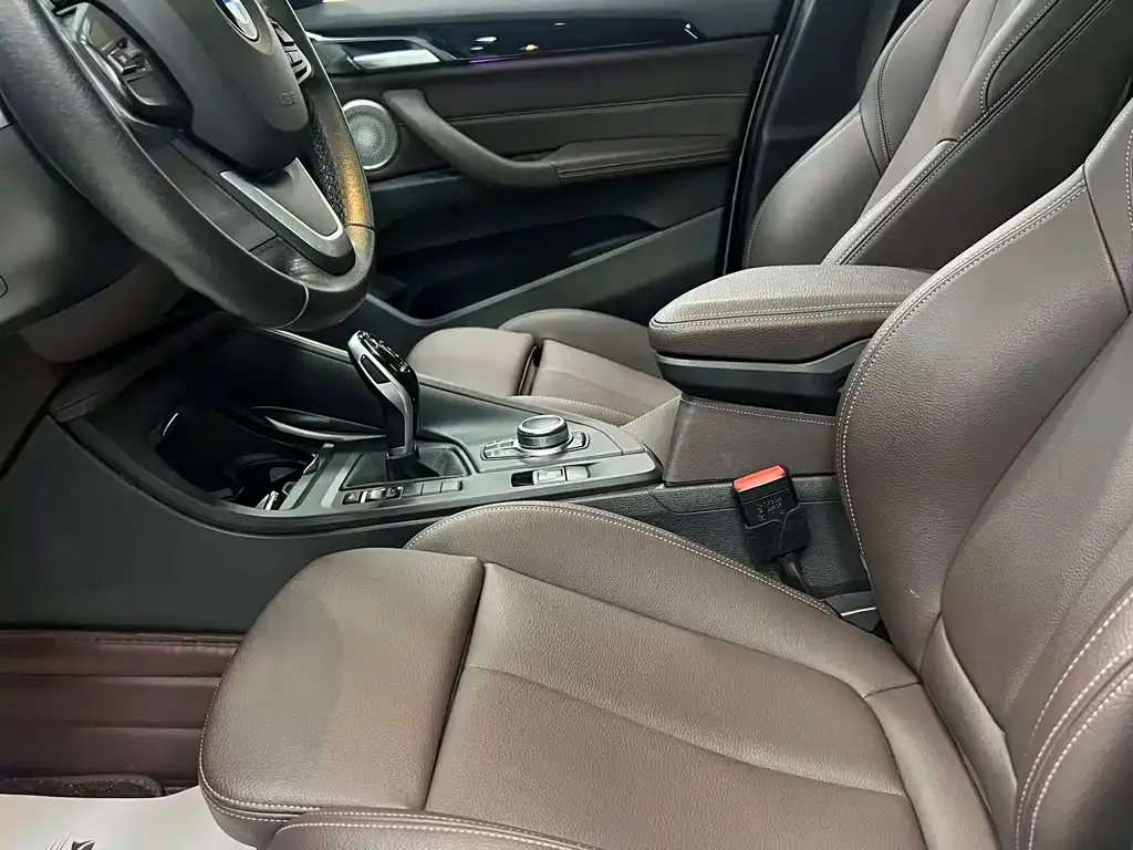 BMW X1 2022 из CN, фото 4