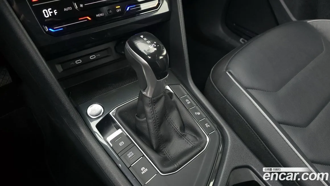Volkswagen Tiguan 2022 из KR, фото 10