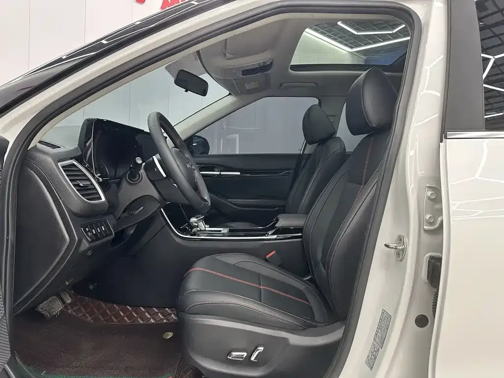 Kia KX3 2023 из CN, фото 7