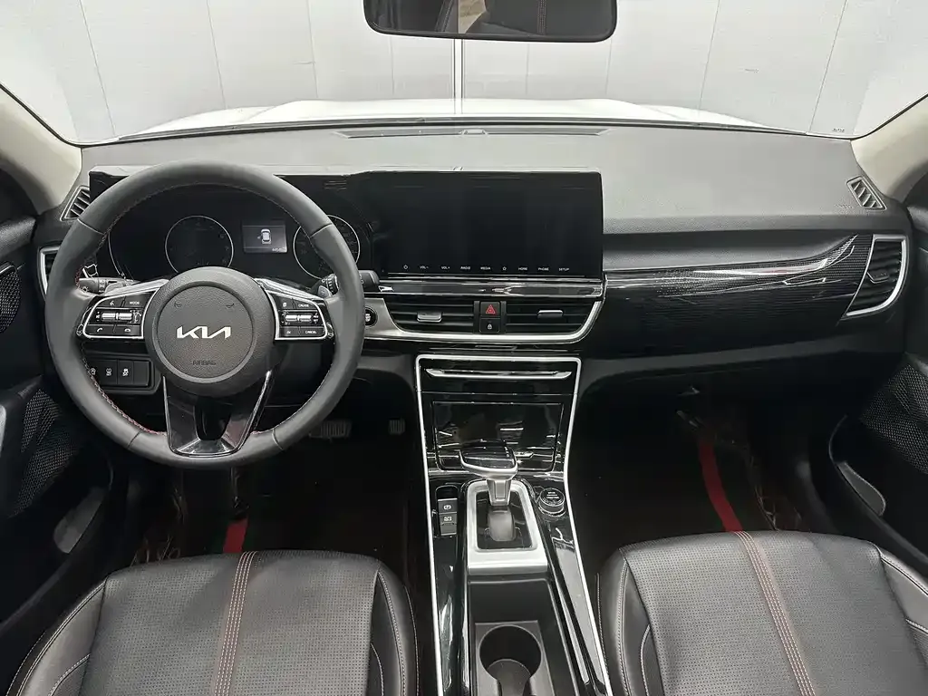 Kia KX3 2023 из CN, фото 10