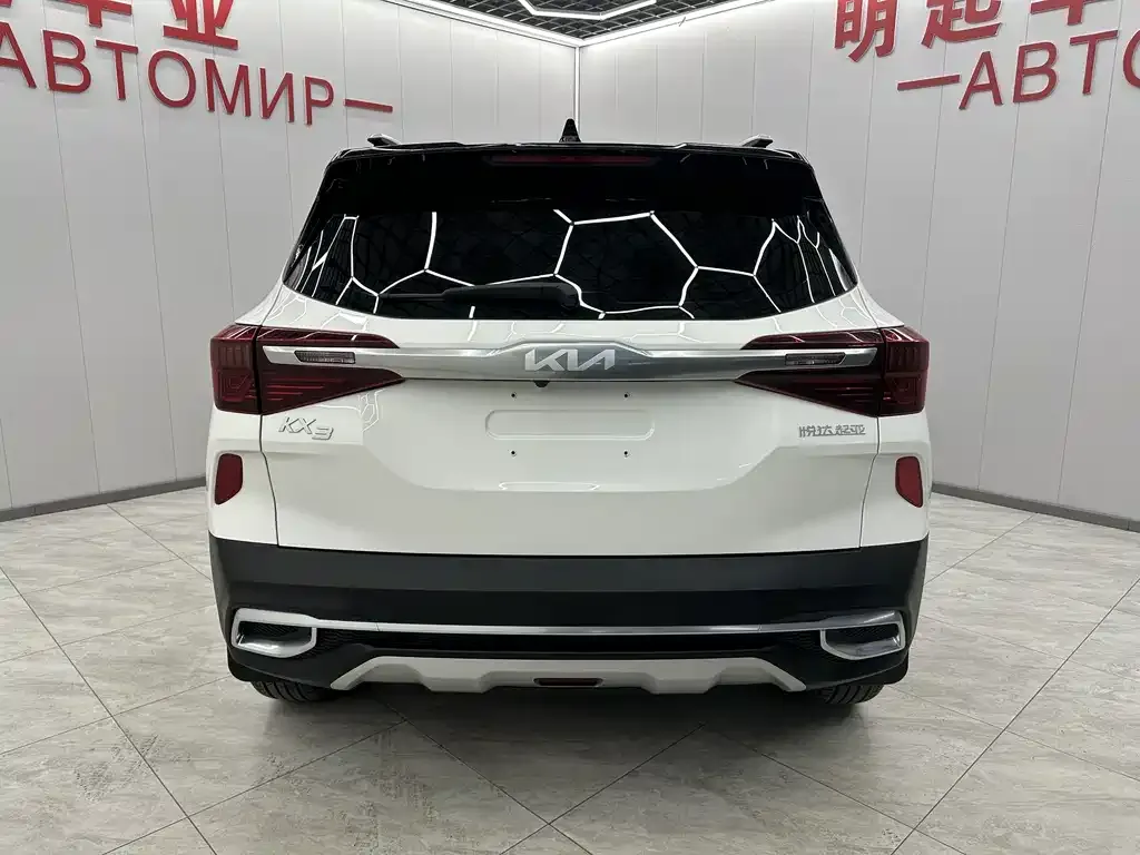 Kia KX3 2023 из CN, фото 6