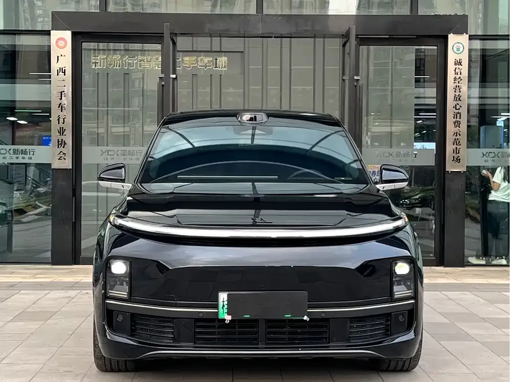 Li Auto L9 2025 из CN, фото 2