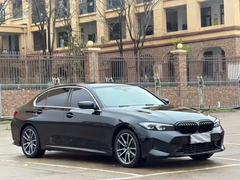 BMW 3 Series 2023 из CN, фото 7